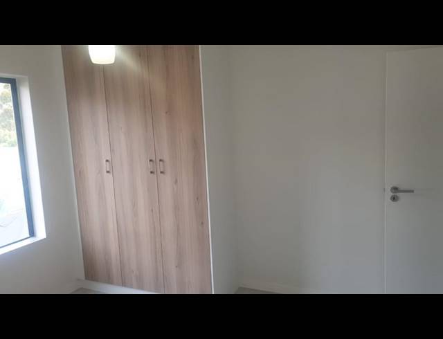 1 BEDROOM PROPERTY TO RENT IN GREENBAY ECO ESTATE